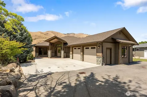 13 Willwood Drive East Wenatchee WA 98802