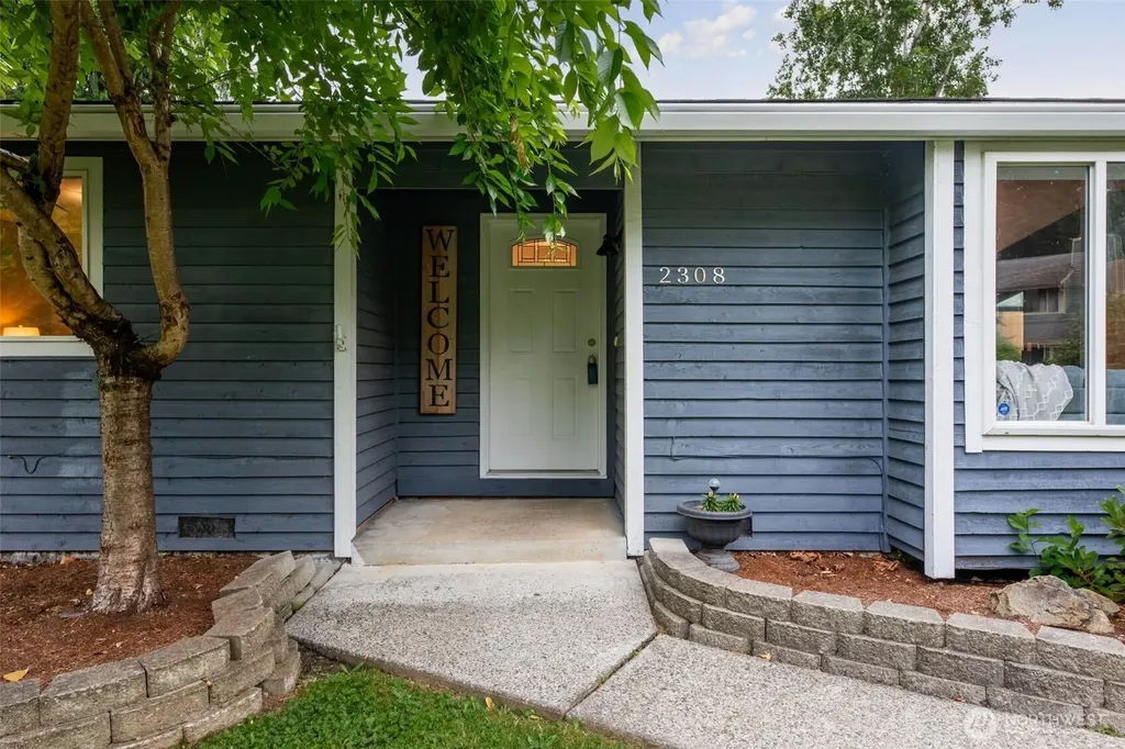 2308 118th Drive NE Lake Stevens WA 98258