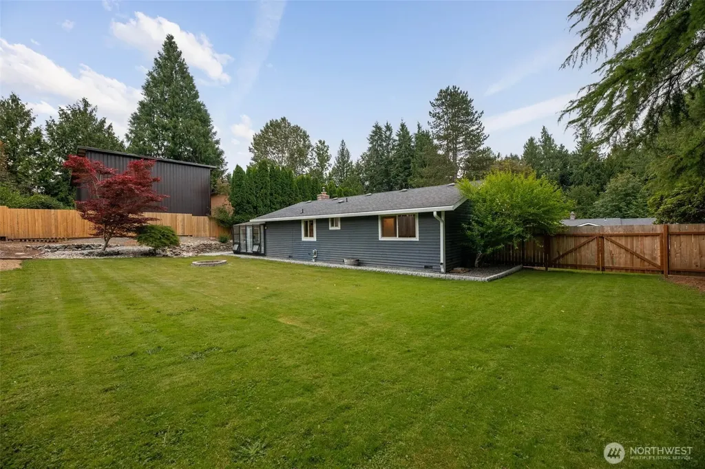 2308 118th Drive NE Lake Stevens WA 98258
