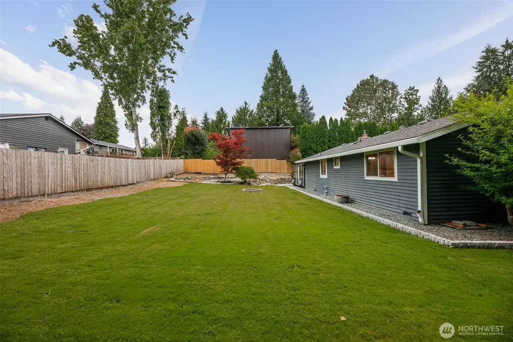 2308 118th Drive NE Lake Stevens WA 98258
