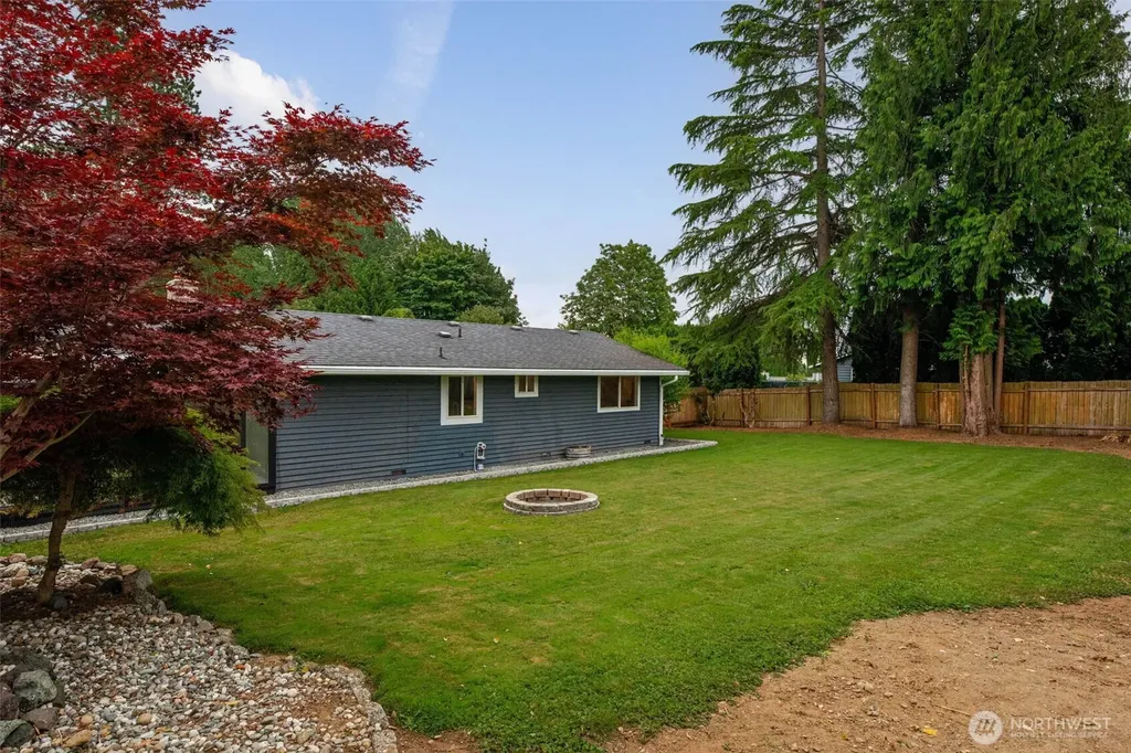 2308 118th Drive NE Lake Stevens WA 98258