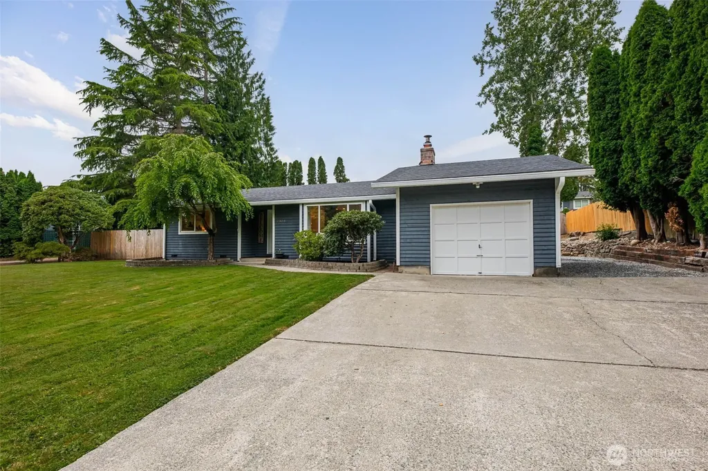 2308 118th Drive NE Lake Stevens WA 98258