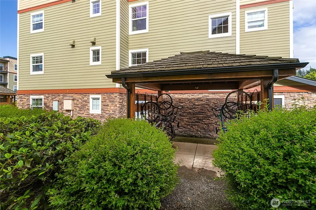 690 32nd Street Bellingham WA 98225