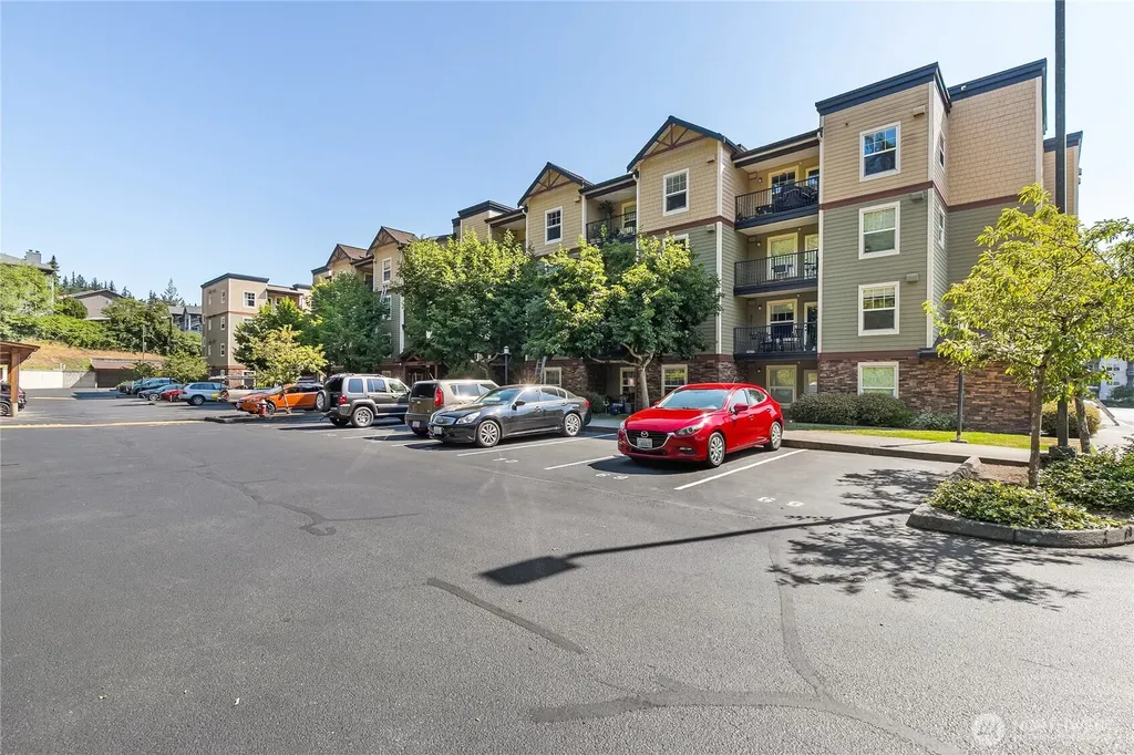 690 32nd Street Bellingham WA 98225