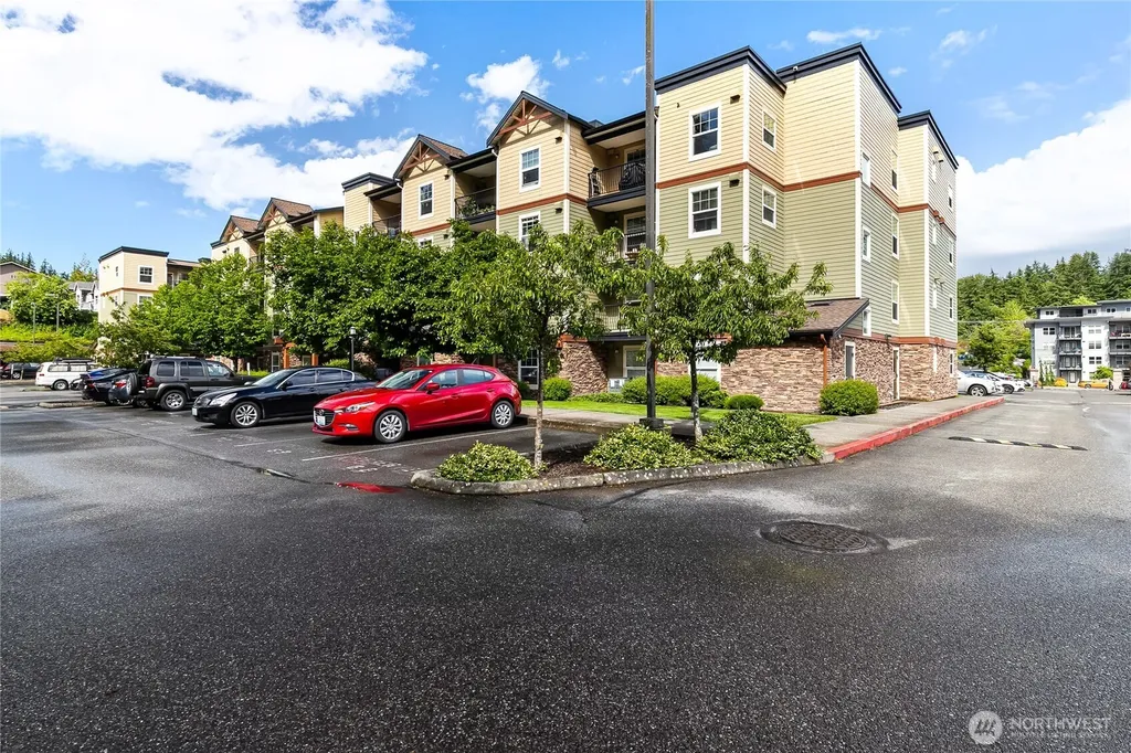 690 32nd Street Bellingham WA 98225