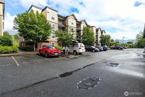 690 32nd Street Bellingham WA 98225