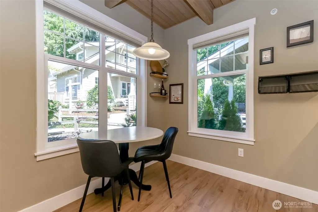 30914 6th Lane SW Federal Way WA 98023