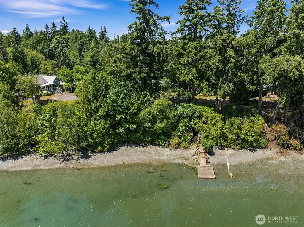 16456 Thorpe Road NE Poulsbo WA 98370