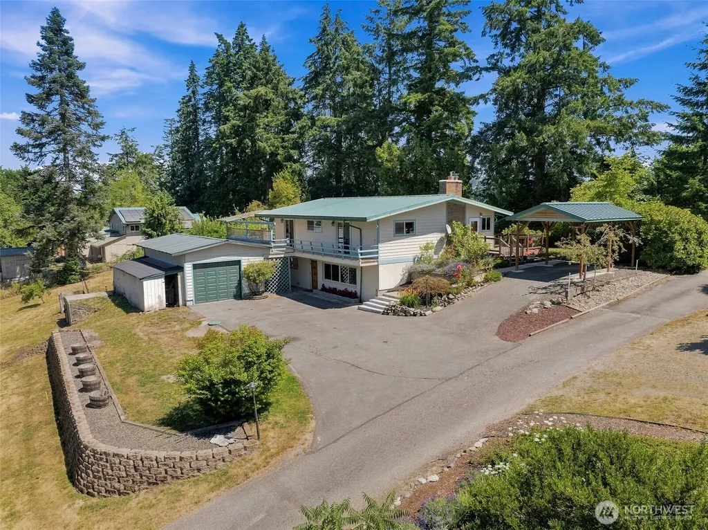 16456 Thorpe Road NE Poulsbo WA 98370