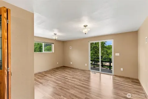 16456 Thorpe Road NE Poulsbo WA 98370