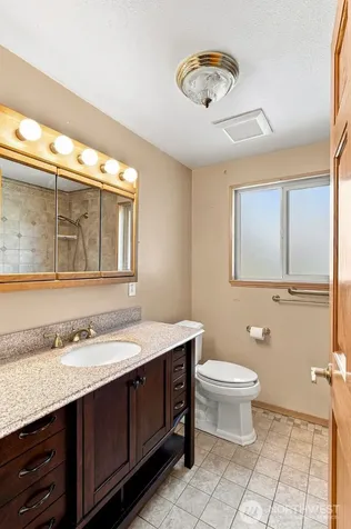 16456 Thorpe Road NE Poulsbo WA 98370