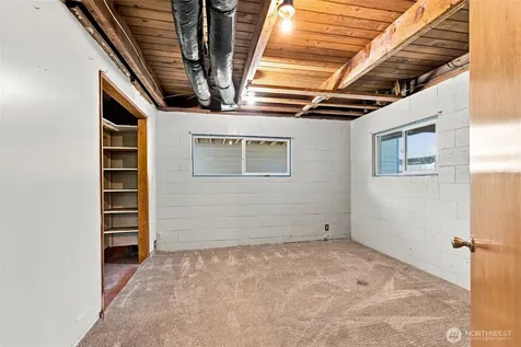 16456 Thorpe Road NE Poulsbo WA 98370