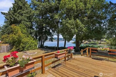 16456 Thorpe Road NE Poulsbo WA 98370