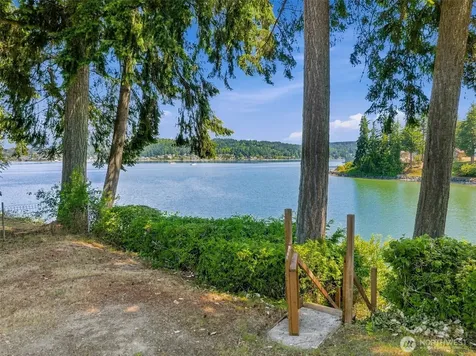 16456 Thorpe Road NE Poulsbo WA 98370