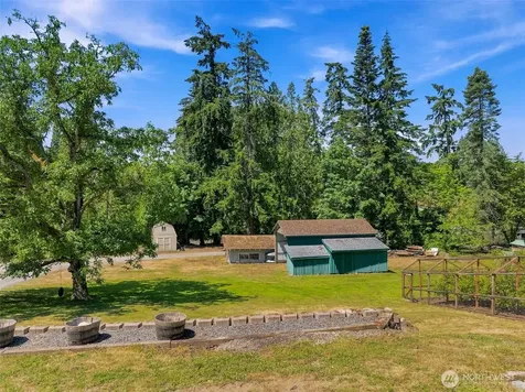 16456 Thorpe Road NE Poulsbo WA 98370