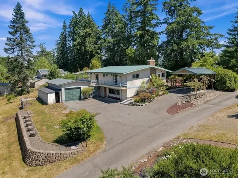 16456 Thorpe Road NE Poulsbo WA 98370