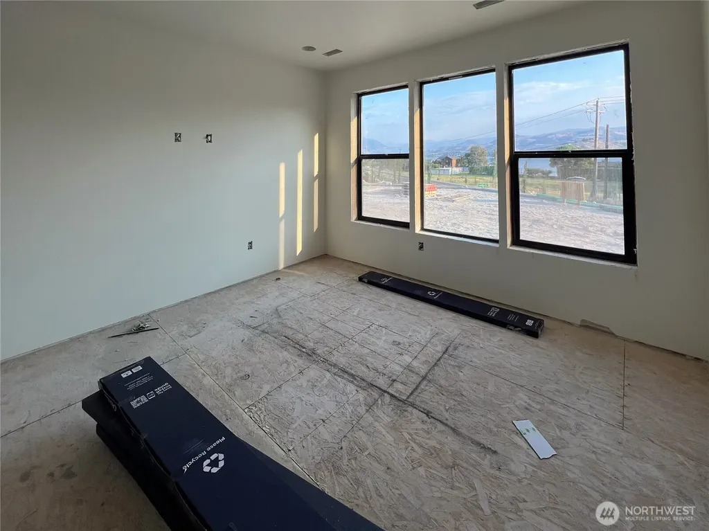 21 Loretta Lane Chelan WA 98816