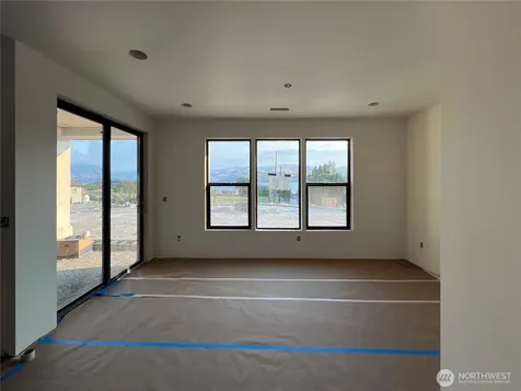 21 Loretta Lane Chelan WA 98816