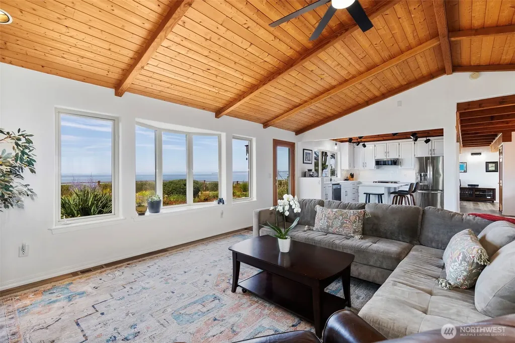 2342 Seaview Drive Port Townsend WA 98368