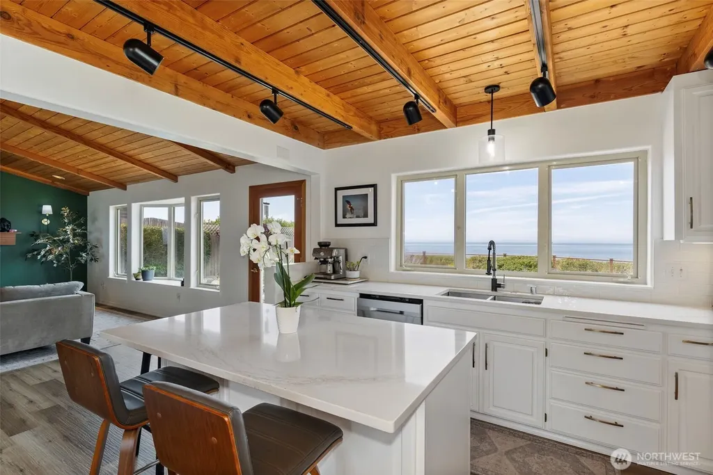 2342 Seaview Drive Port Townsend WA 98368