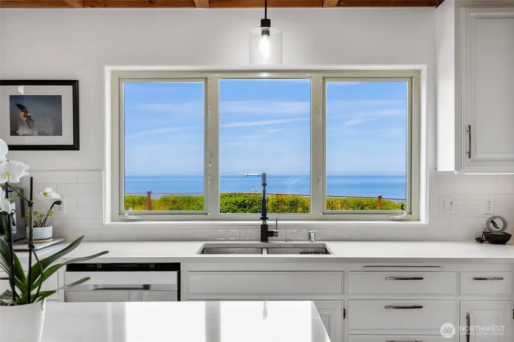 2342 Seaview Drive Port Townsend WA 98368