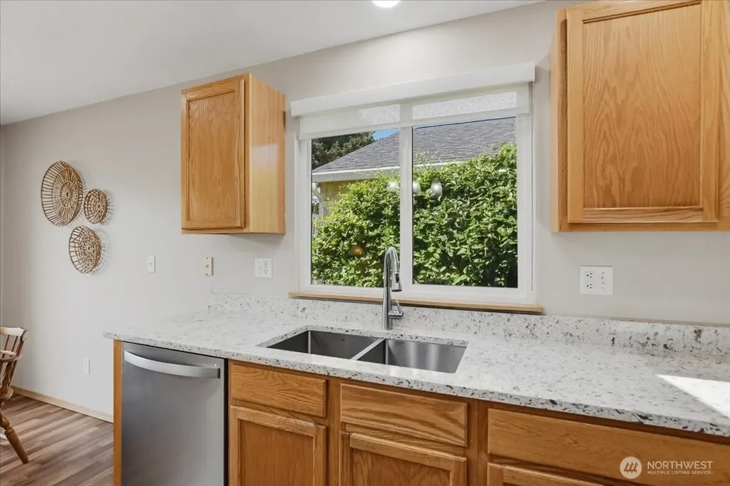 17021 SE 18th Street Vancouver WA 98683