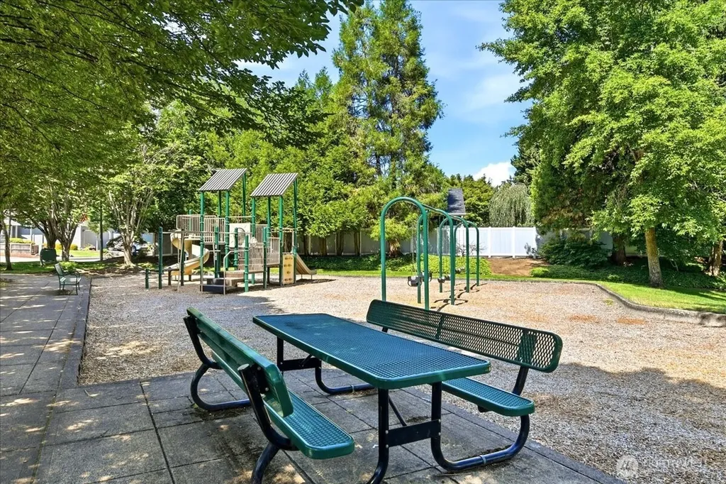17021 SE 18th Street Vancouver WA 98683