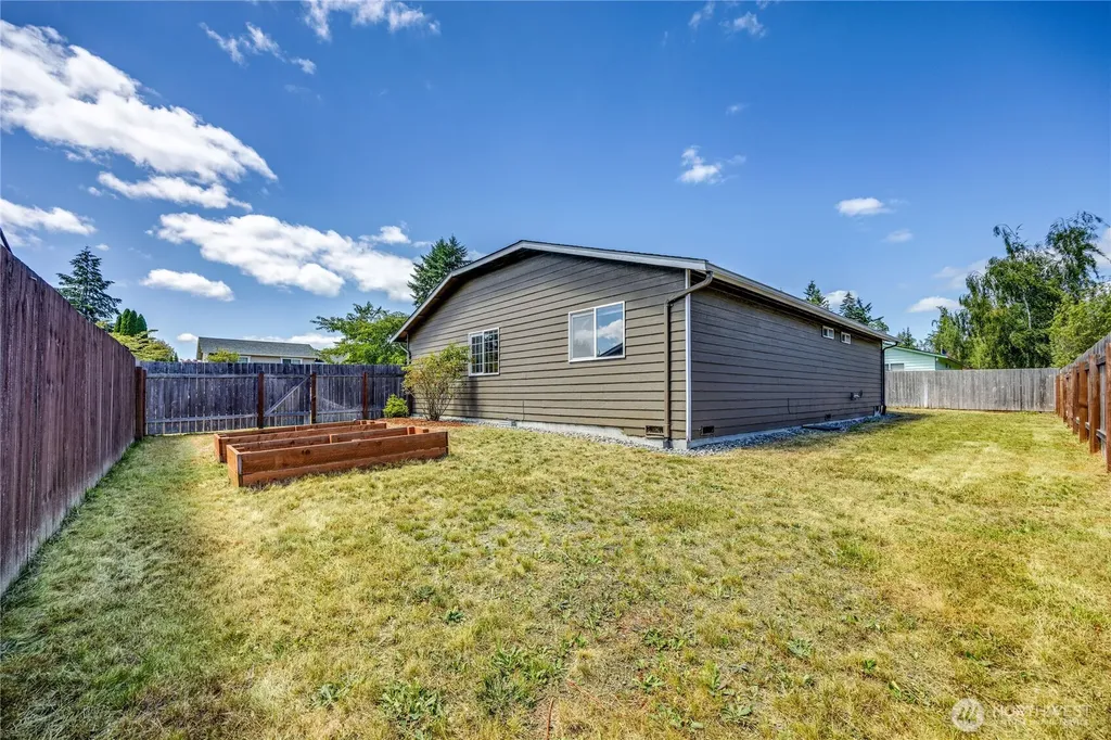 19782 Mosjon Circle NE Poulsbo WA 98370