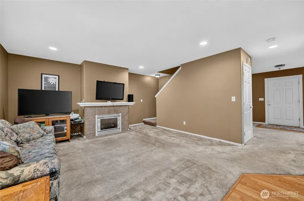 8319 132nd Street Ct E Puyallup WA 98373
