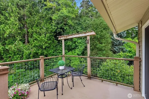 22703 38th Avenue W Mountlake Terrace WA 98043