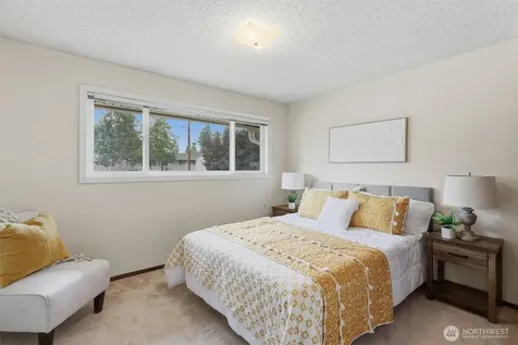 22703 38th Avenue W Mountlake Terrace WA 98043