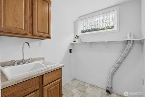22703 38th Avenue W Mountlake Terrace WA 98043