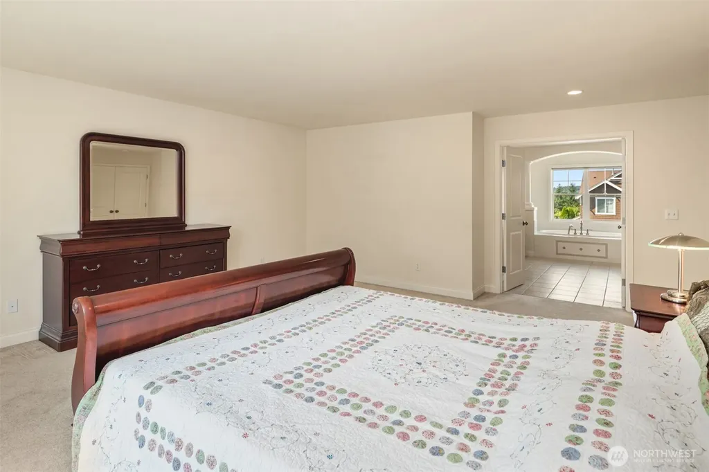 35909 Boulder Court Snoqualmie WA 98065