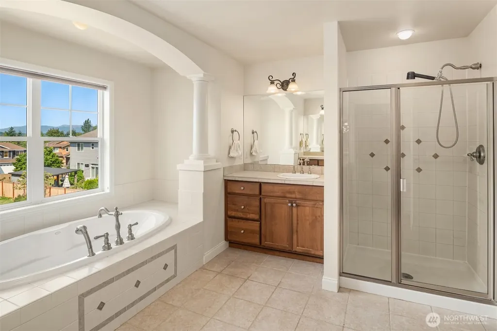 35909 Boulder Court Snoqualmie WA 98065