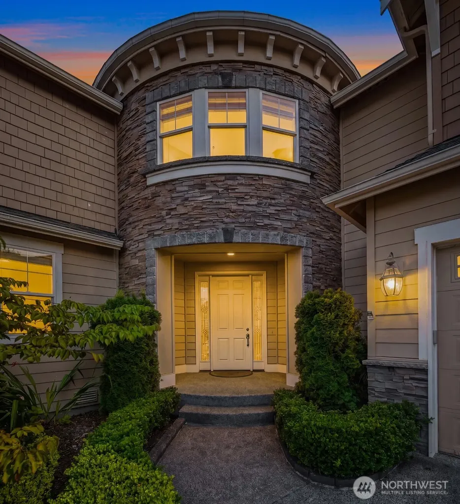 35909 Boulder Court Snoqualmie WA 98065
