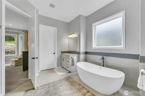 24132 NE 131st Terrace Redmond WA 98053