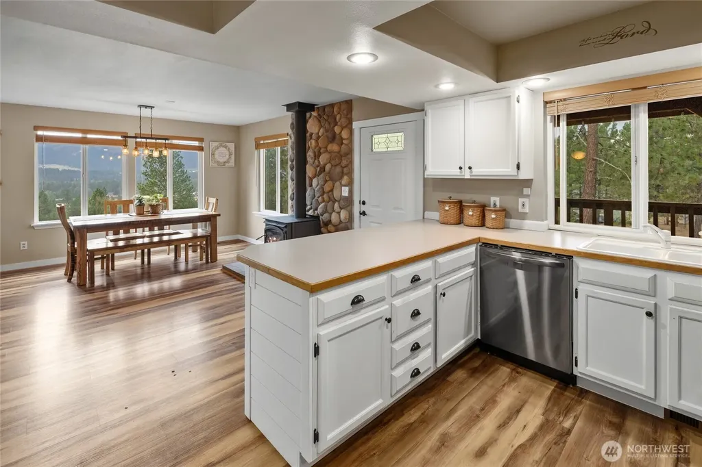 1150 White Road Cle Elum WA 98922