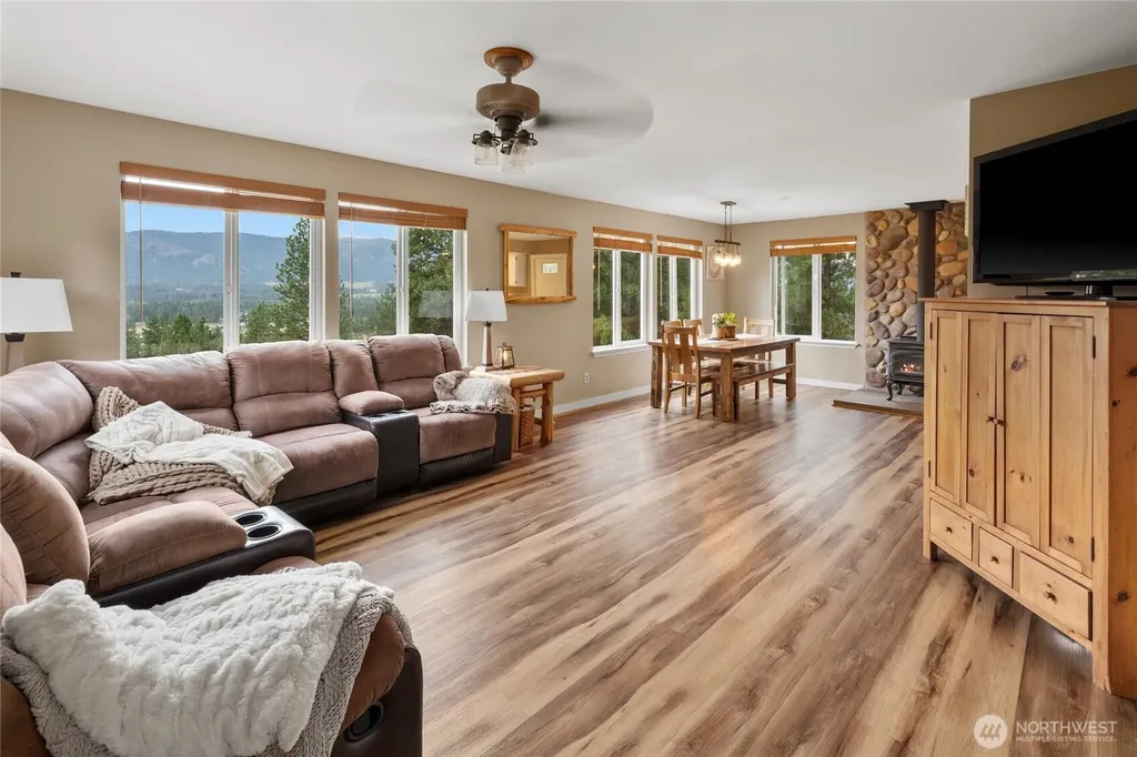 1150 White Road Cle Elum WA 98922