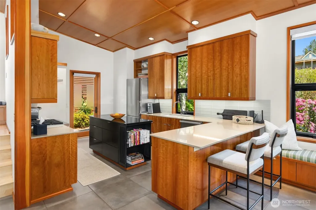 175 Wood Avenue SW Bainbridge Island WA 98110