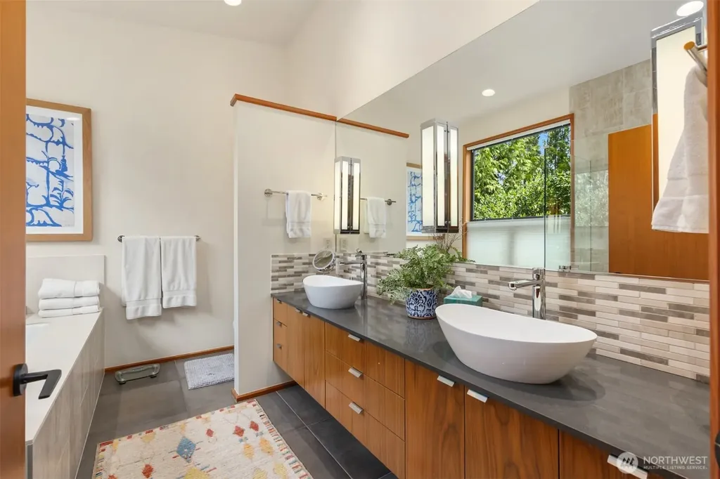 175 Wood Avenue SW Bainbridge Island WA 98110