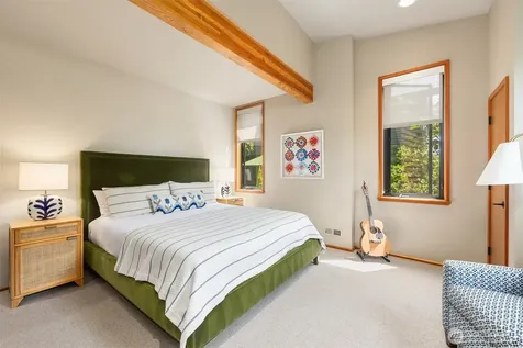 175 Wood Avenue SW Bainbridge Island WA 98110