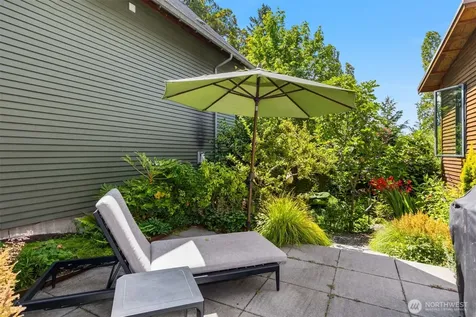 175 Wood Avenue SW Bainbridge Island WA 98110