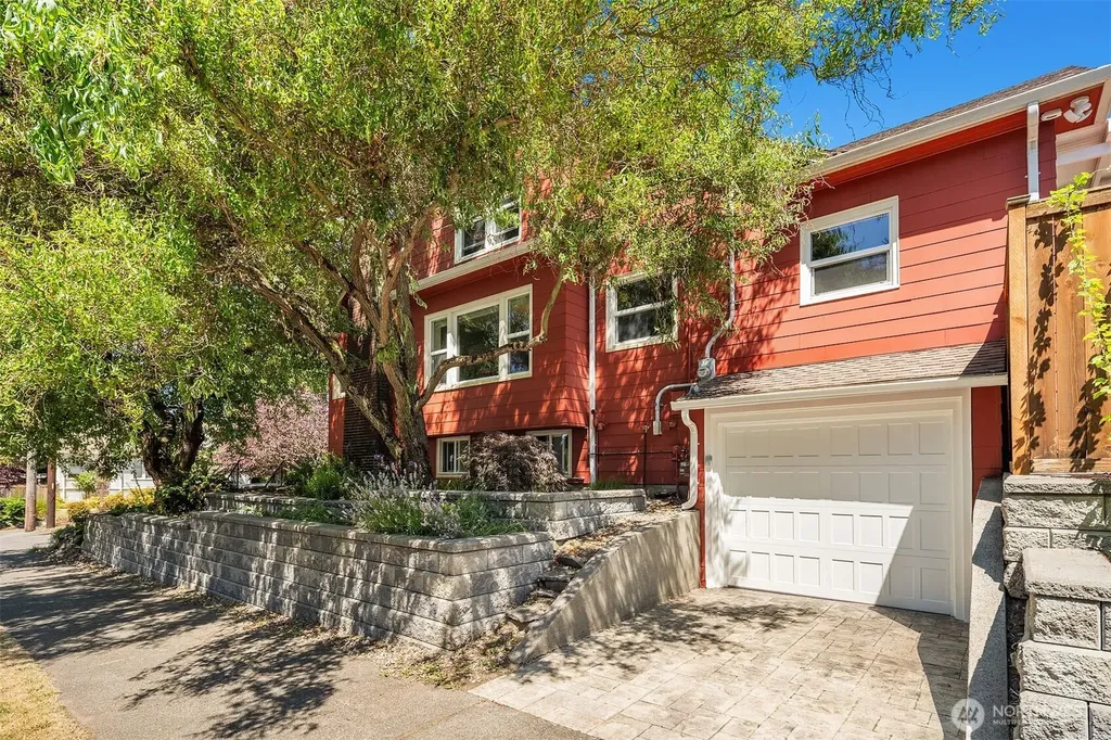 6702 5th Avenue NW Seattle WA 98117