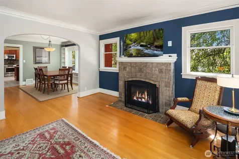 6702 5th Avenue NW Seattle WA 98117