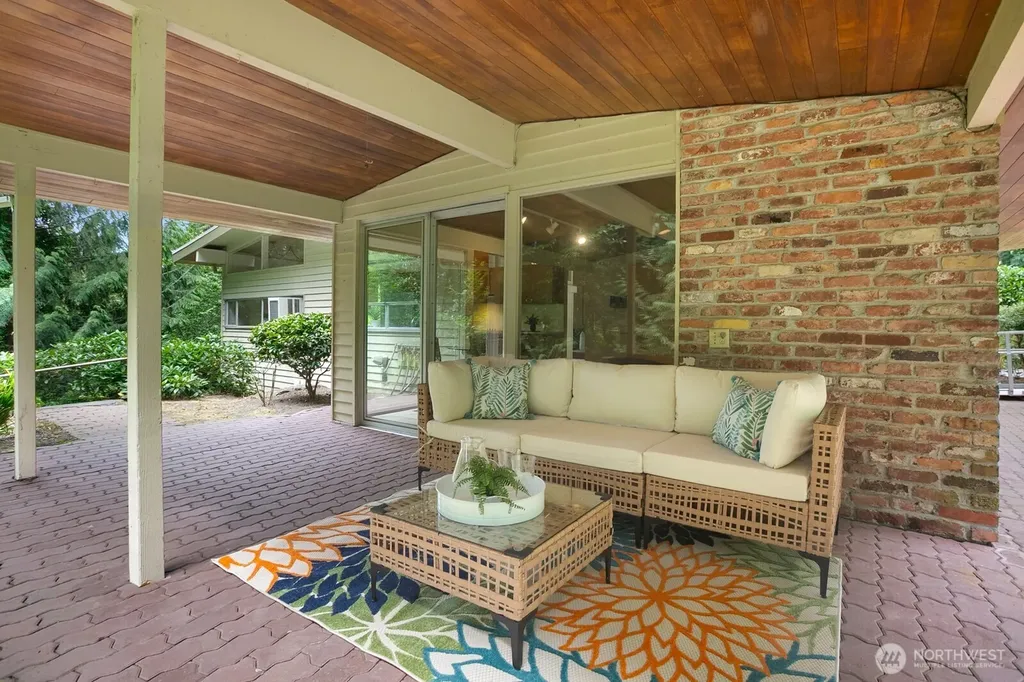 11880 NE 36th Place Bellevue WA 98005