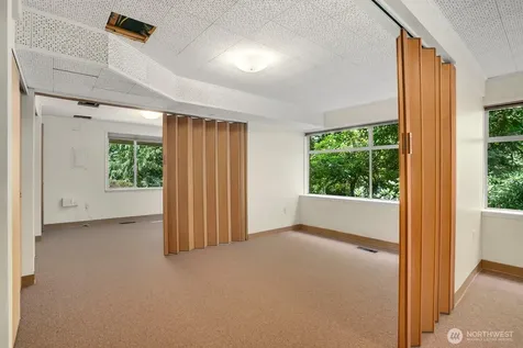 11880 NE 36th Place Bellevue WA 98005
