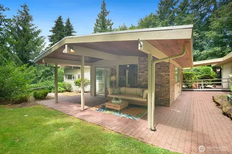 11880 NE 36th Place Bellevue WA 98005