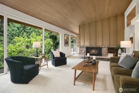 11880 NE 36th Place Bellevue WA 98005