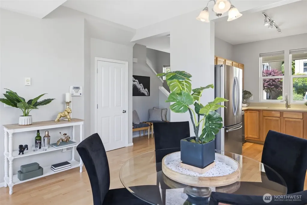 7624 39th Avenue S Seattle WA 98118