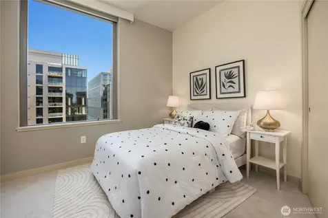 10610 NE 9th Place Bellevue WA 98004